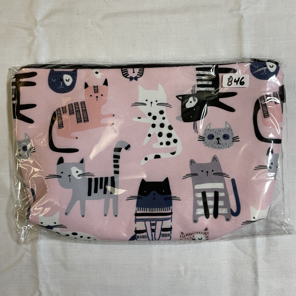 The Pouch Cosmetic Bag Women Small Pink NWT Cat Print Zipper Travel Pouch 8x5
